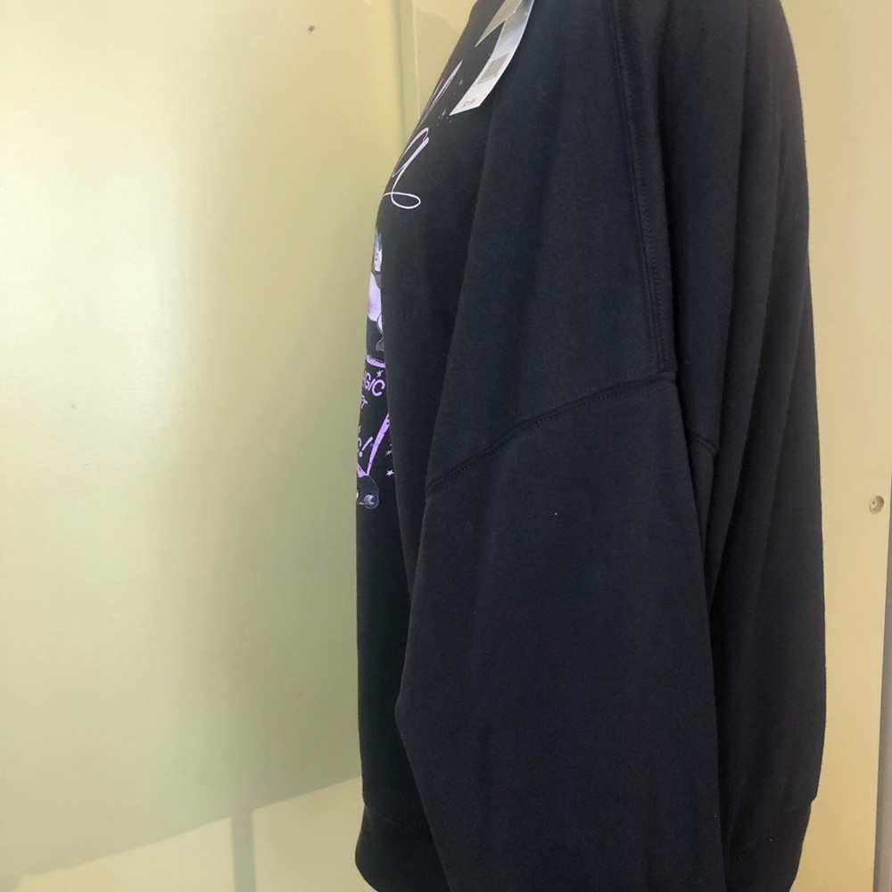 Disney x Target Cinderella Black Sweatshirt. - Picture 3 of 9